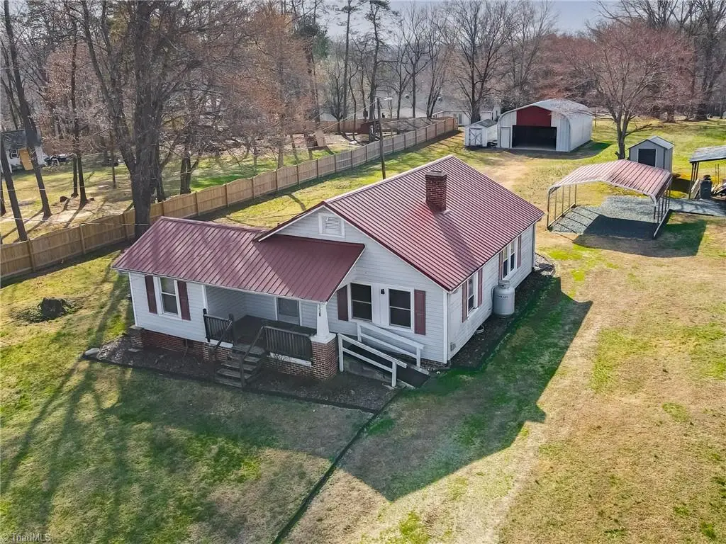 5058 Baux Mountain Road, Salem Chapel, NC 27105 - #1