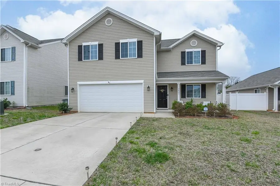 3805 Bissett Way, Greensboro, NC 27405 - #2