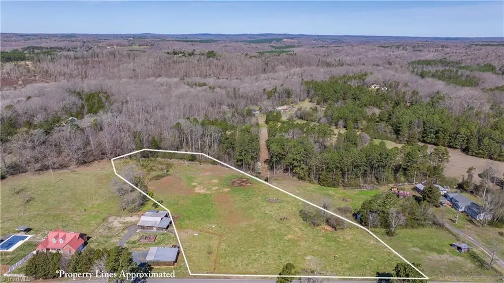 329 Lake Park Road, Asheboro, NC 27203 - #1