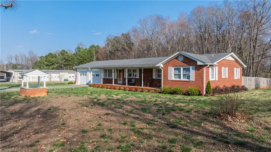 3318 N Nc Highway 49, Liberty, NC 27298 - #3