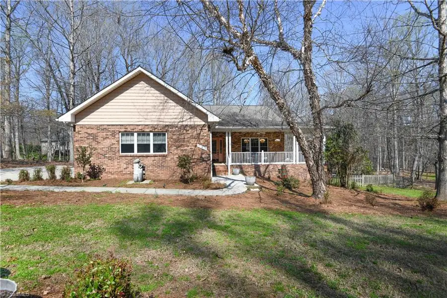 521 Dogwood Drive, Liberty, NC 27298 - #2
