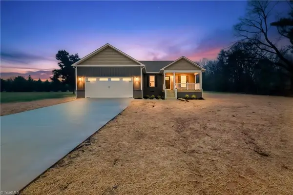 242 Bradley Farm Road, Statesville, NC 28625