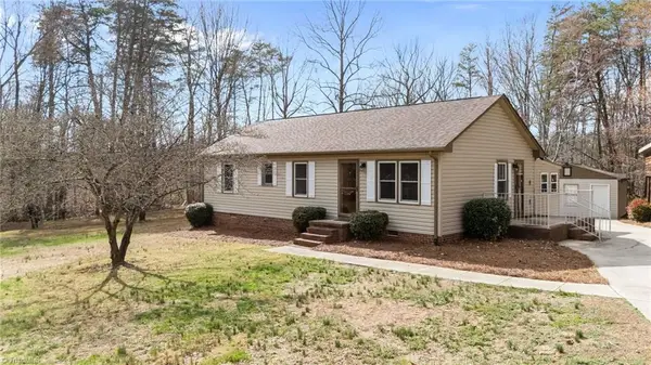 8826 Colgate Road, Stokesdale, NC 27357