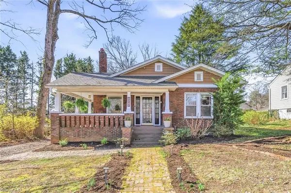 806 Granville Drive, Winston-Salem, NC 27101