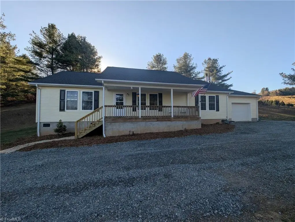 47 Peacock Lane, Sparta, NC 28675 - #1