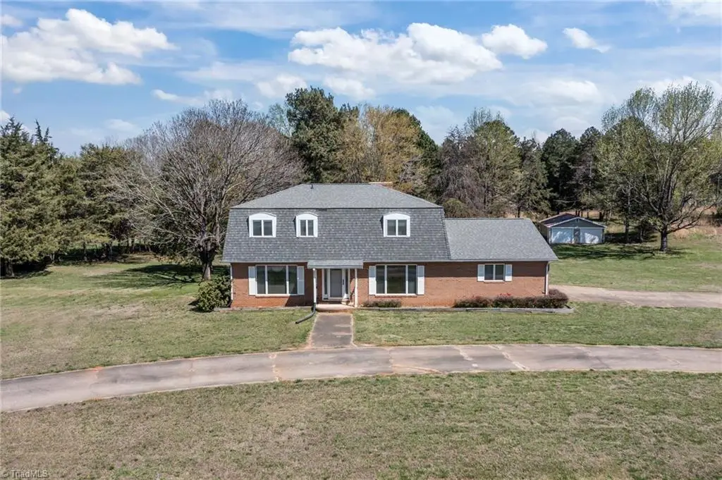 1463 Charlotte Highway, Mooresville, NC 28115 - #1