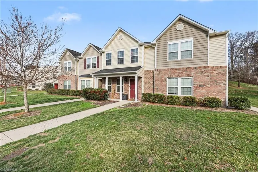 424 Sandybrooke Drive, High Point, NC 27265 - #3