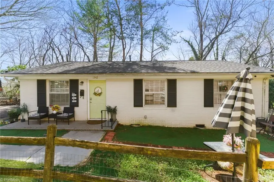 1342 Tredwell Drive, Winston Salem, NC 27103 - #3