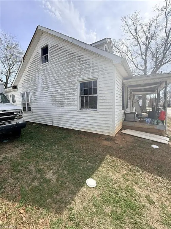 410 New Street, Kernersville, NC 27284 - #2