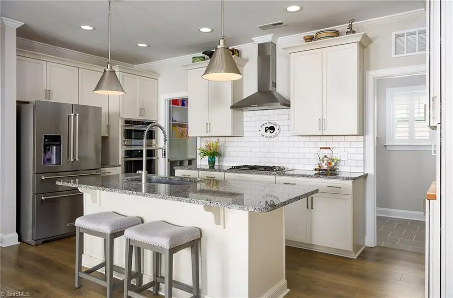 1724 Eastover Drive, Kernersville, NC 27284 - #3