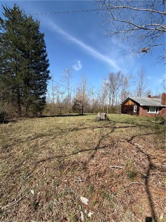 2216 Harvel School Road, Yadkinville, NC 27055 - #2