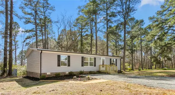 7761 Old 421 Road, Liberty, NC 27298