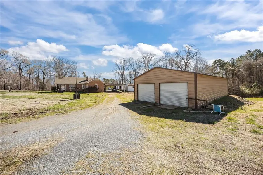 4027 Old Lexington Road, Asheboro, NC 27205 - #2
