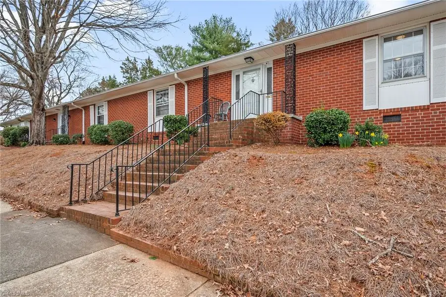 2708 Waldorf Circle, Winston Salem, NC 27106 - #3