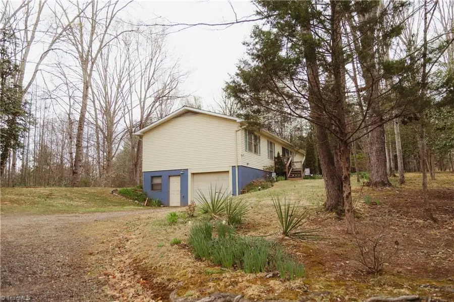 622 Moravian Mill Road, Moravian Falls, NC 28654 - #2