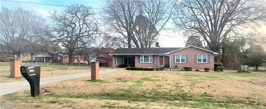 125 Emsley Street, Winston Salem, NC 27103 - #1