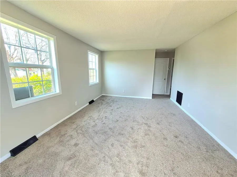 758 Clemmonsville Circle, Winston Salem, NC 27107 - #2