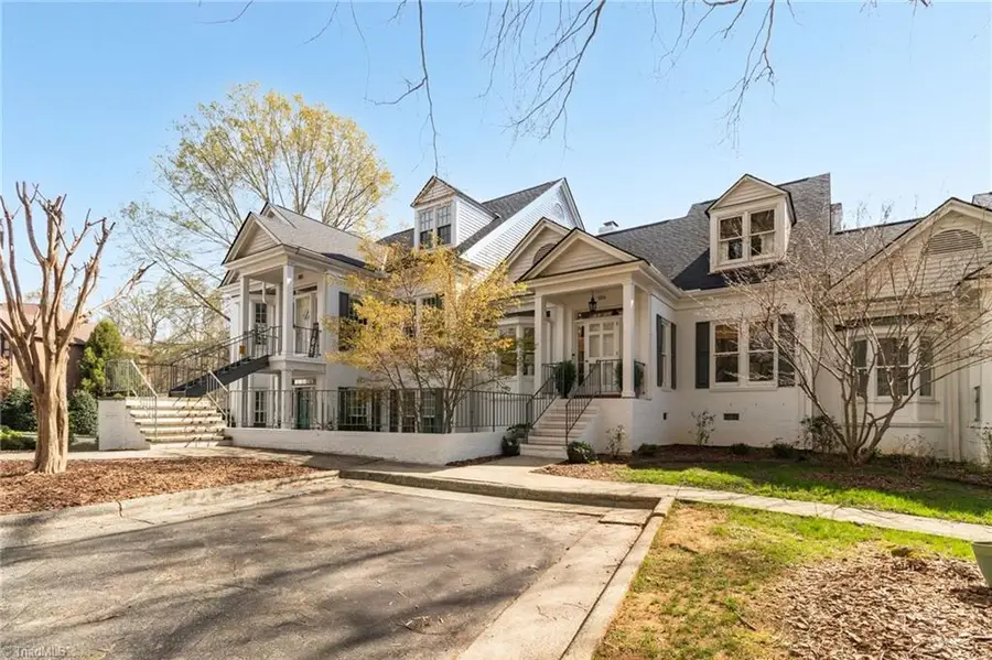 130 Sunset Circle #104, Greensboro, NC 27408 - #3