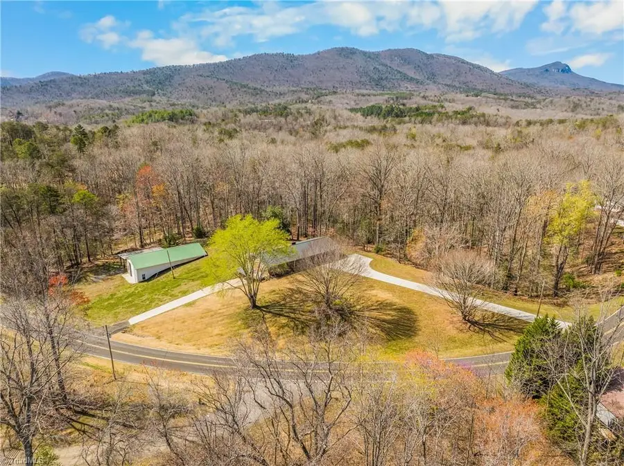 435 Seven Island Road, Danbury, NC 27016 - #2