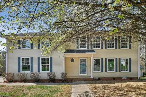 3012 Twin Knolls Drive, Winston-Salem, NC 27127