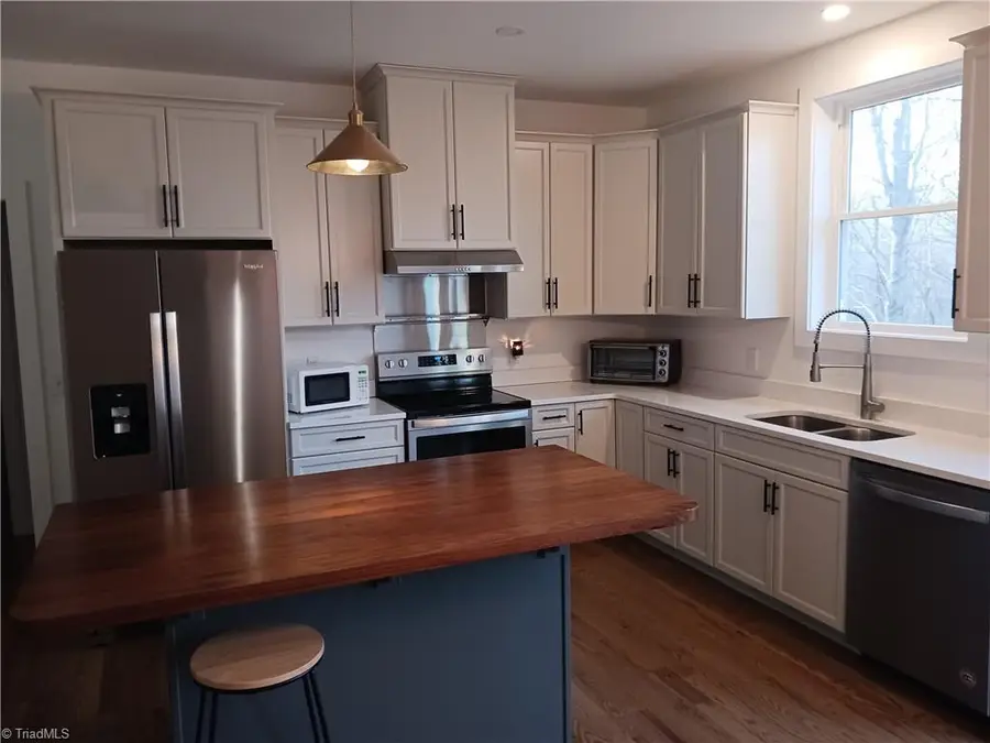 36 Lake Street, Sparta, NC 28675 - #3