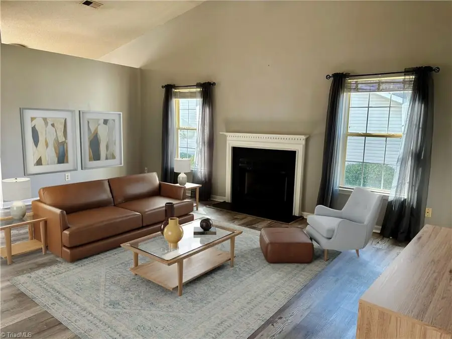 702 Oakmont Circle, Archdale, NC 27263 - #2