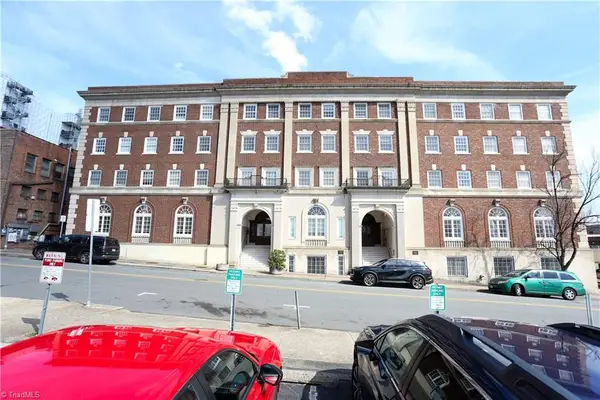 315 N Spruce Street #106, Winston-Salem, NC 27101