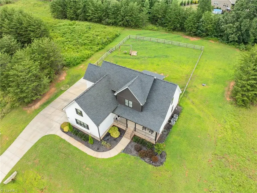 7412 Kingsley Place, Stokesdale, NC 27357 - #2