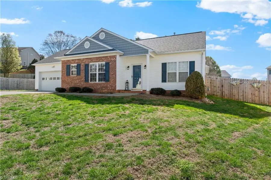 460 Overbrook Meadow Court, Kernersville, NC 27284 - #2