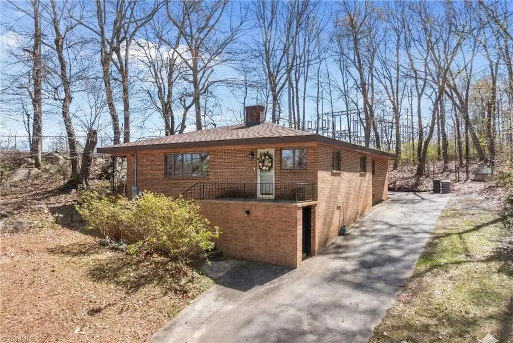 828 Martin Luther King Jr Drive, Asheboro, NC 27203 - #1