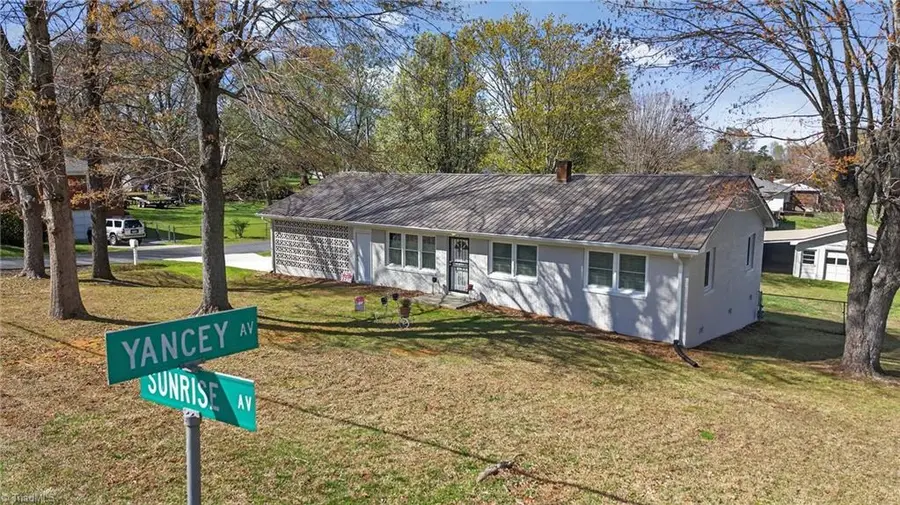 203 Sunrise Avenue, Asheboro, NC 27203 - #2