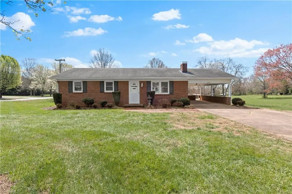 610 Nc Highway 67, Boonville, NC 27011 - #1