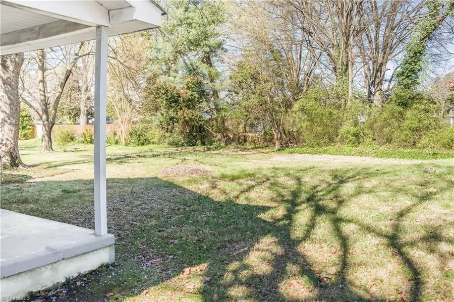 121 Vernon Street, Kernersville, NC 27284 - #3