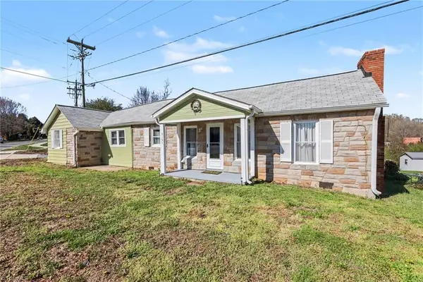 3151 Burke Mill Road, Winston-Salem, NC 27103