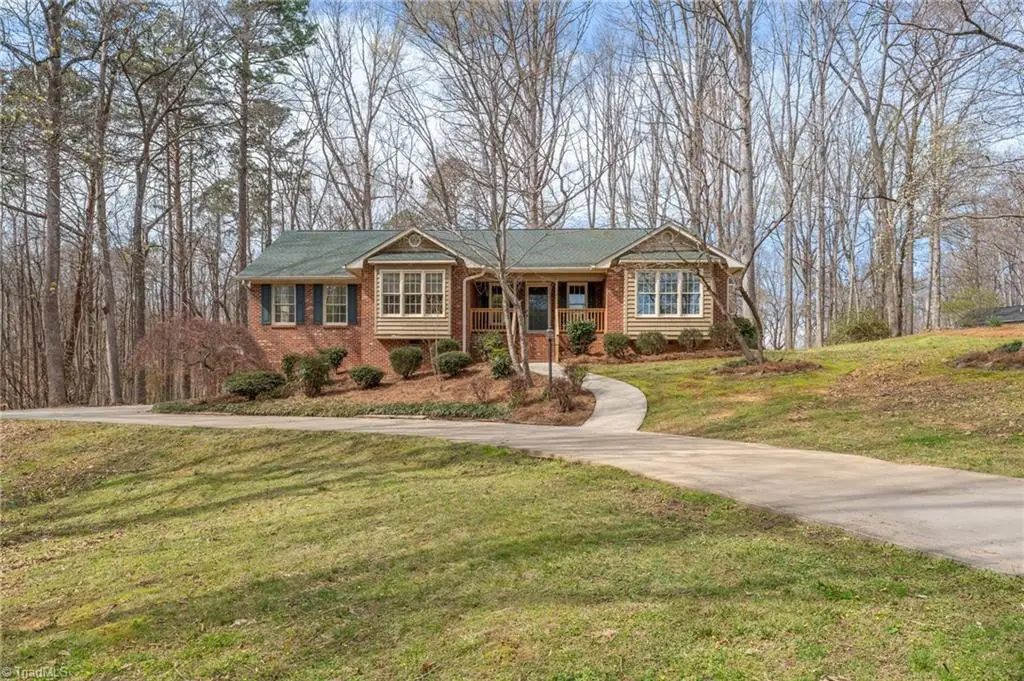 7006 Deer Hunter Lane, Lexington, NC 27295 - #1