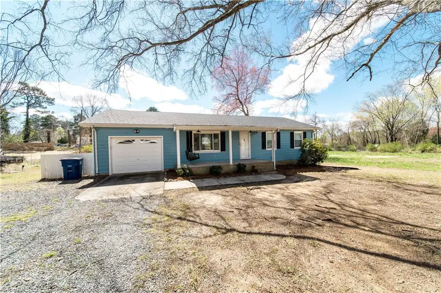 4330 Glenford Drive, Winston Salem, NC 27107 - #2