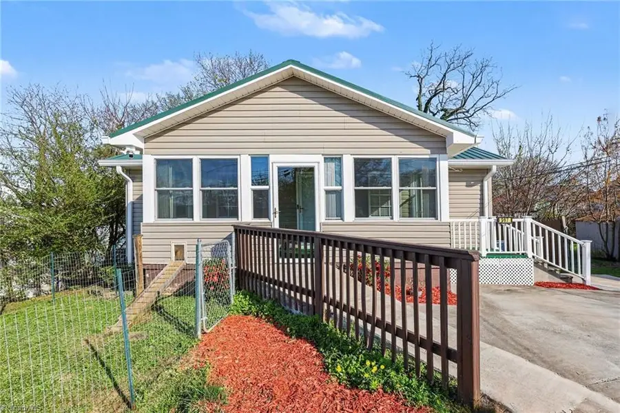 997 Robbins Circle, Lexington, NC 27292 - #2