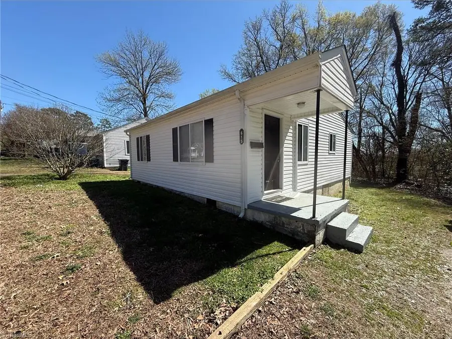615 Garrett Street, Greensboro, NC 27406 - #2