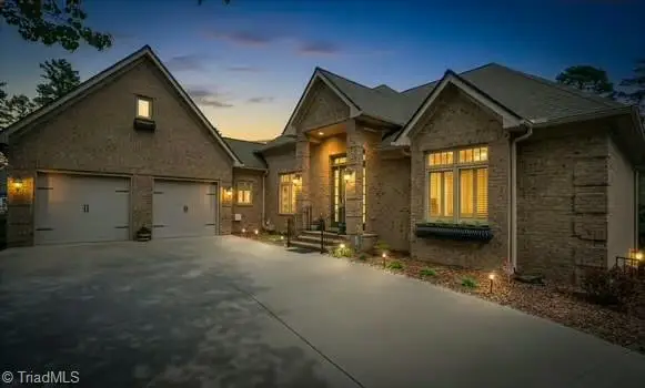 2626 Fox Ridge Road, Asheboro, NC 27205