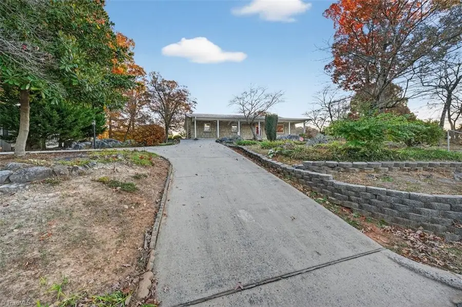 855 Lee Street, Asheboro, NC 27203 - #2