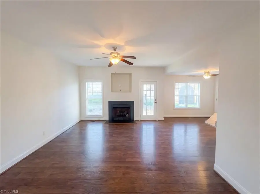 42 Harris Farm Court, Thomasville, NC 27360 - #3