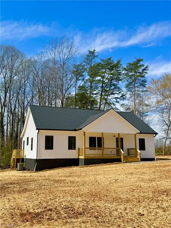 1532 Harvest Drive, Winston Salem, NC 27101 - #2