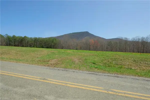 3 Old Mill Road, Pinnacle, NC 27043
