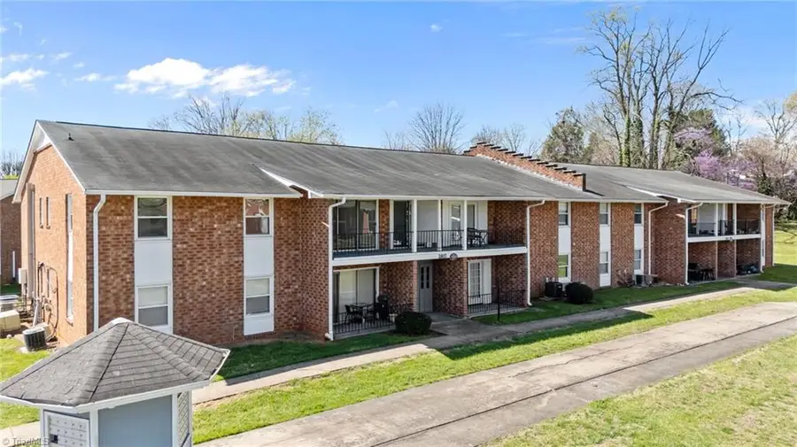2817 N Ohenry Boulevard #G, Greensboro, NC 27405 - #2