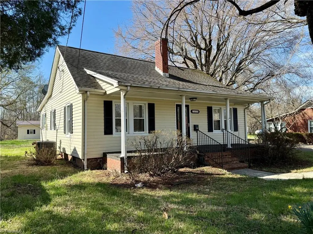 7468 Nc Highway 135, Mayodan, NC 27027 - #1