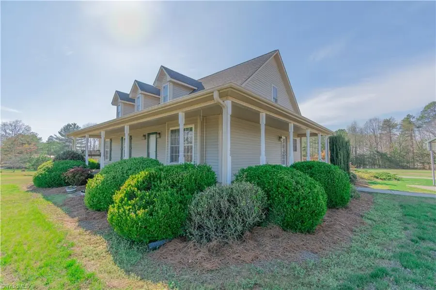 6055 Wind Shadow Lane, Walkertown, NC 27051 - #3