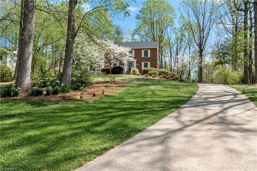 5664 Regents Park Road, Kernersville, NC 27284 - #2