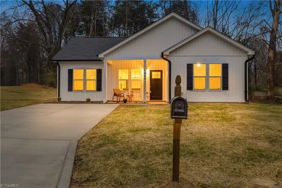 5009 Page Street, Winston Salem, NC 27105 - #3