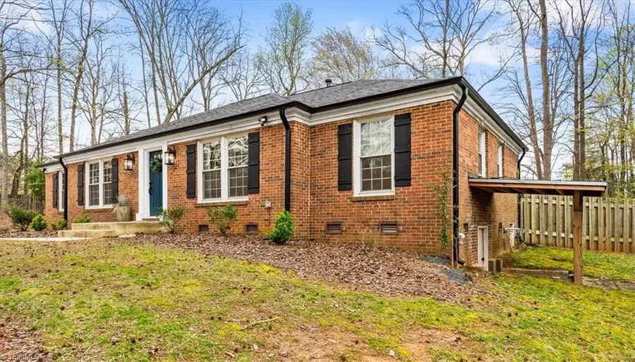 1 Bent Oak Court, Greensboro, NC 27455 - #3