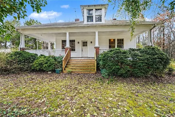 1419 Westbrook Drive, Winston-Salem, NC 27103